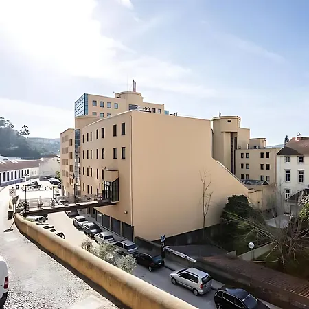 Apartment Alegria 79 - Fabulous 3 Bedroom House Coimbra