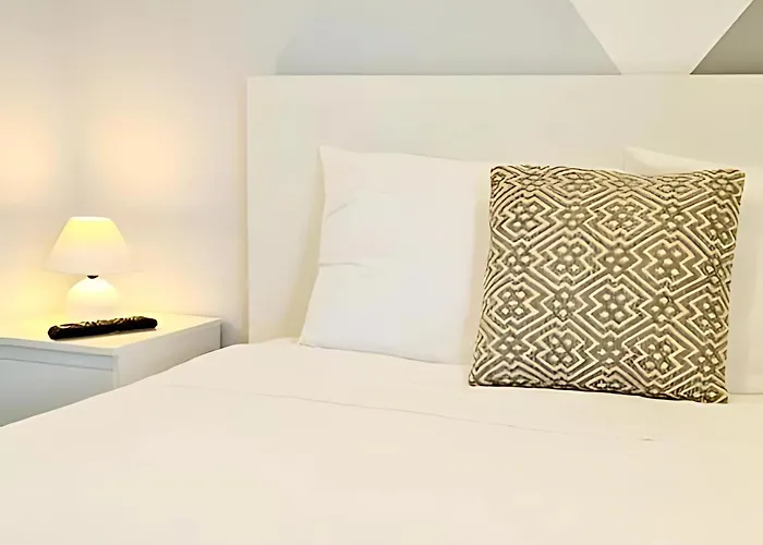 Διαμέρισμα Alegria 79 - Fabulous 3 Bedroom House Κοΐμπρα